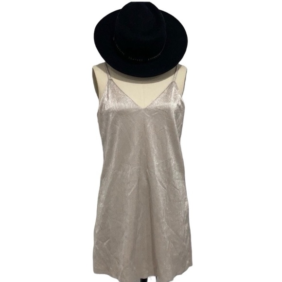 H&M Dresses & Skirts - Brand new H&M dress + a used fedora